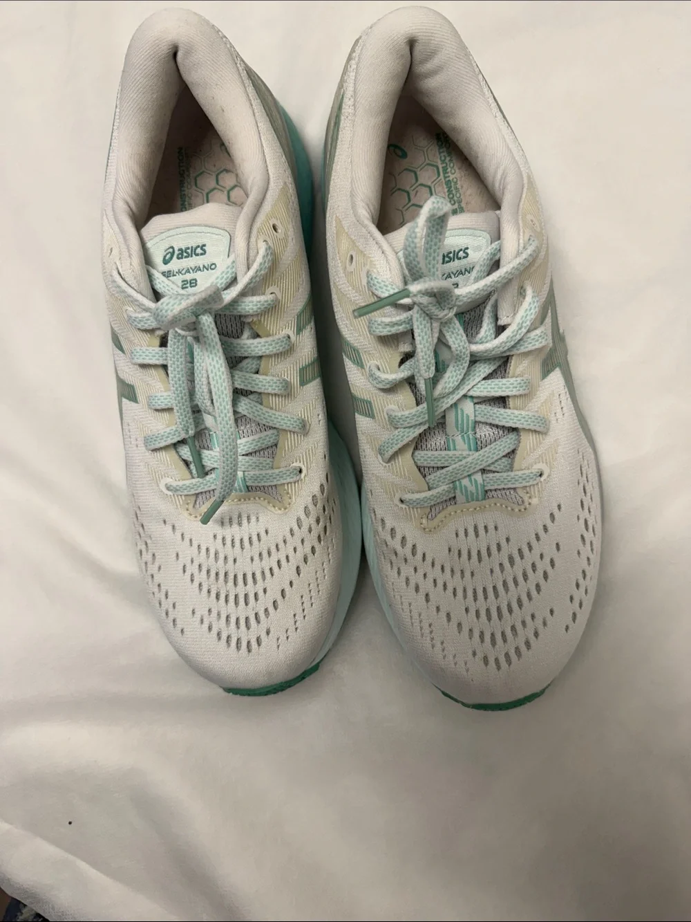 Asics up green upper